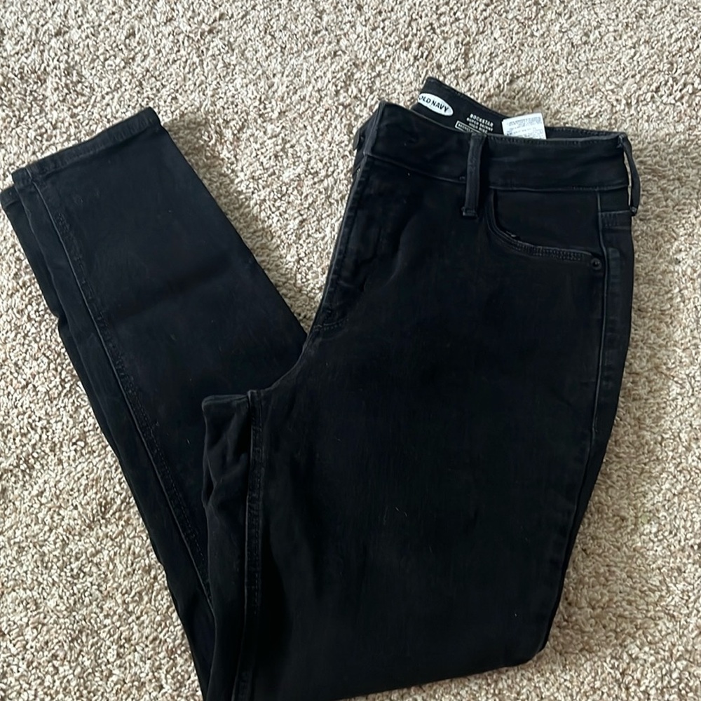 Old Navy Rockstar Super Skinny High Rise